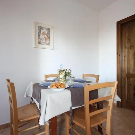 6 Orchidea Apartment Budoni
