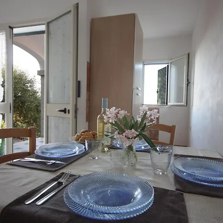 6 Orchidea Apartment Budoni